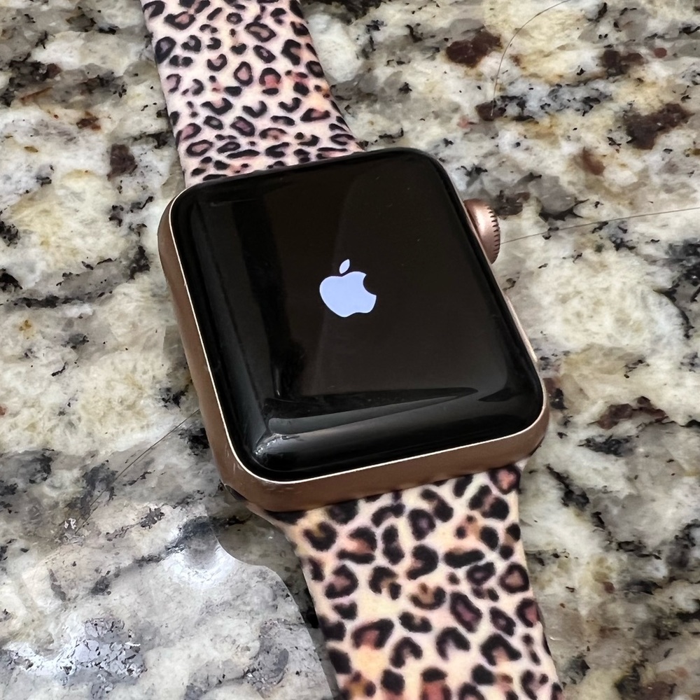 Apple Watch series 3, rose gold, 38 mm